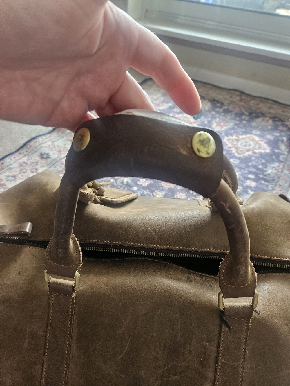 Full Grain Leather Weekend Duffle Bag -Tan Brown Overnight Cabin Bag - Picture 5 of 16
